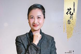 替补席上欢乐多！姆巴佩笑称：阿什拉夫总拿我当助理，想给他一拳